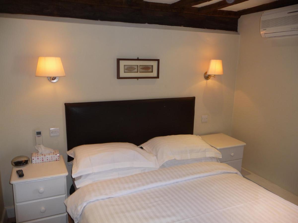 The George Hotell Henfield Eksteriør bilde